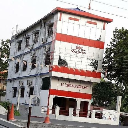 Hotel Queen Islampur Buitenkant foto